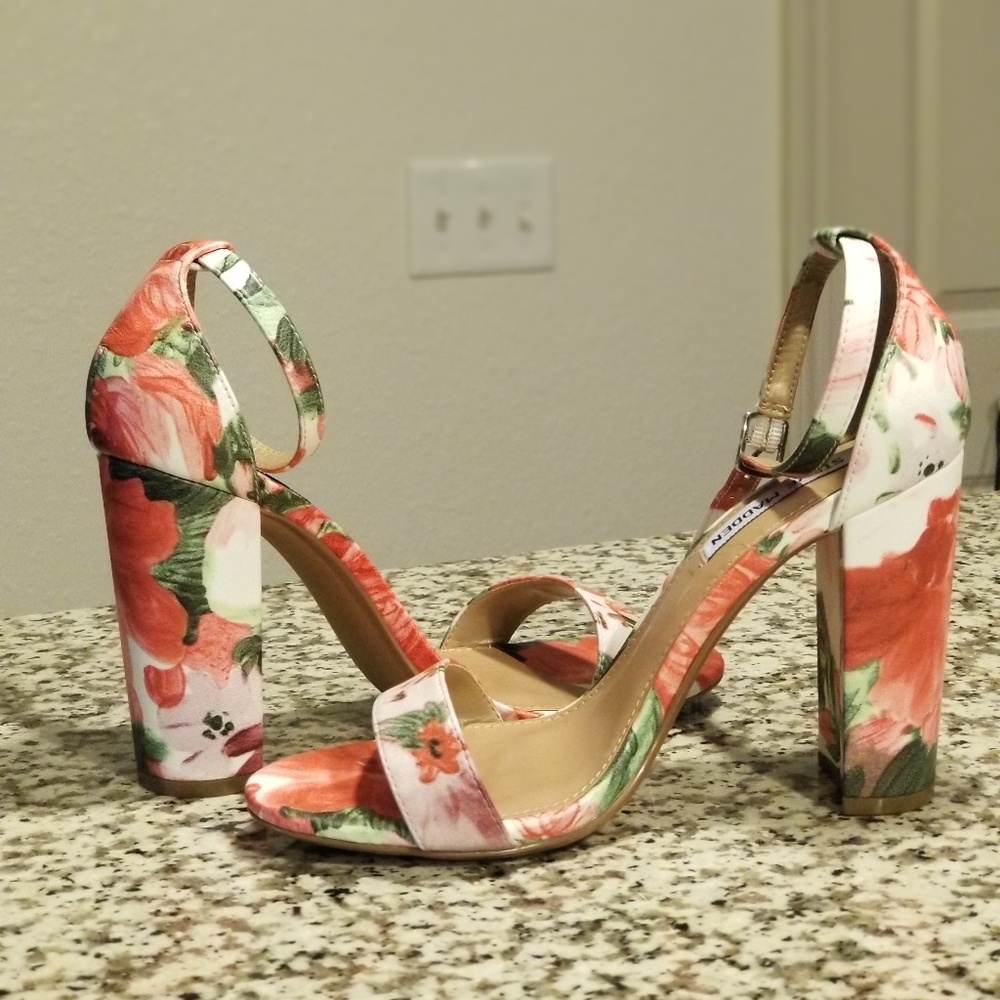Heels - Picture 1 of 5